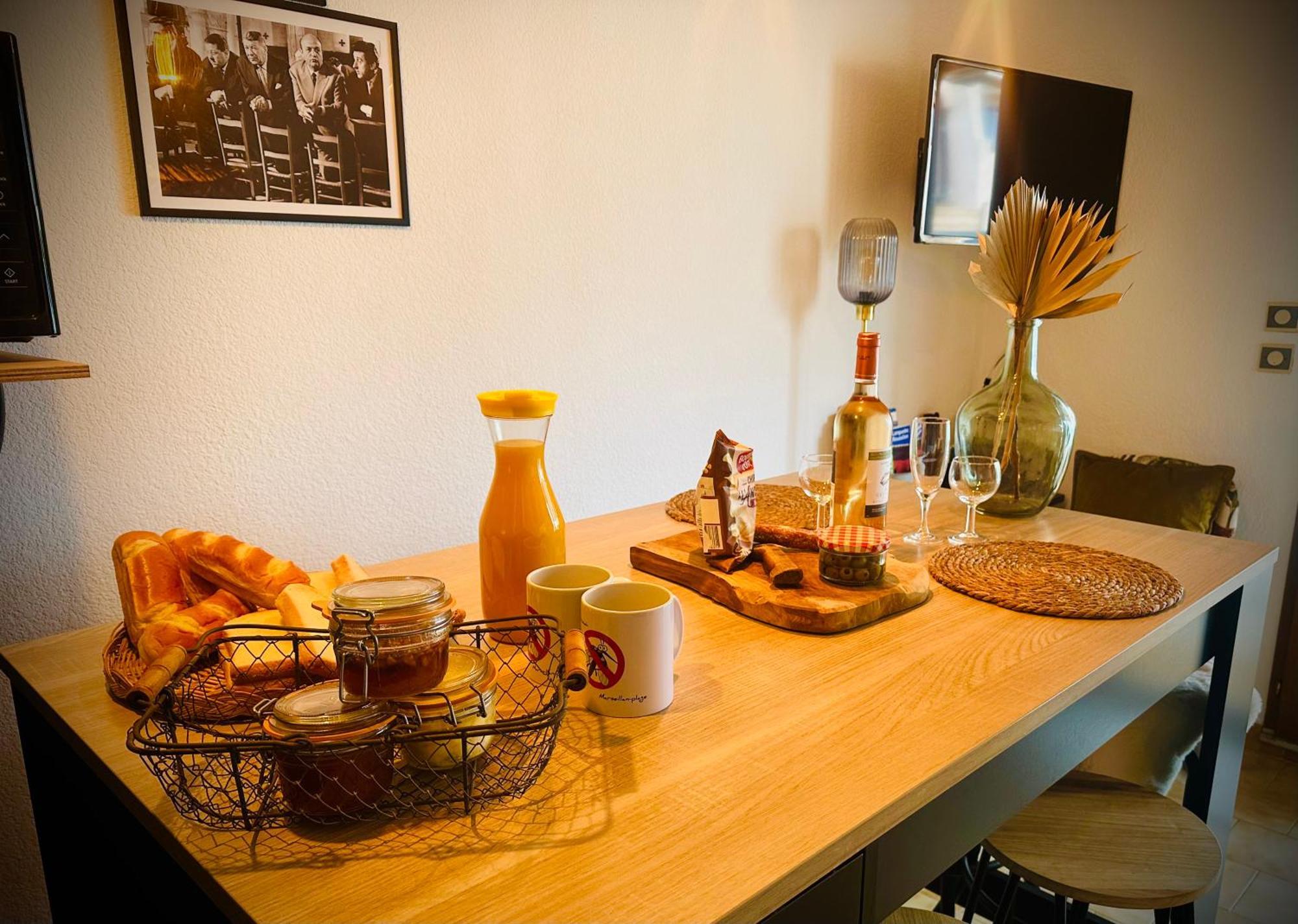 Residence Le Sunset Marseillan-Plage, Entre Mer Et Lagune De Thau, Etape Velo, Famille, Couple, Vrp, Toutou Admis, Jardin, Parking Prive Gratuit, Velos, Clim, Wifi Fibre Gratuite, Commodites, Plage Et Piste Cyclable A Proximite, 6 Couchages Nous Cont エクステリア 写真